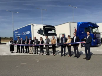 À Vierzon, Voltix inaugure une station de recharge poids lourds inédite en France