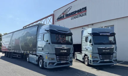 Multi Transports adopts two MAN eTGX trucks and becomes the first haulier to sign the MAN 360 offer