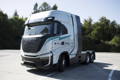 IVECO et Toyota préparent un S-eWay hydrogène de plus de 900 km d’autonomie