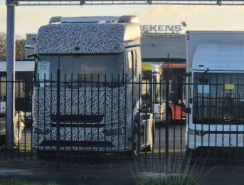 BYD prépare un tracteur électrique 4×2 : prototype surpris aux Pays-Bas