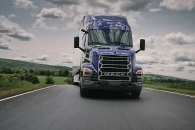 🚛 Mack Trucks dévoile deux nouveautés : Pioneer™ & Anthem®