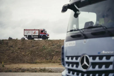Mercedes puts construction trucks to the test without abandoning diesel
