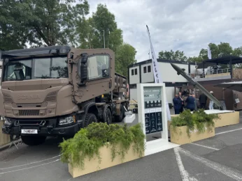 Scania produira à Angers les châssis 8x8 du système THUNDART